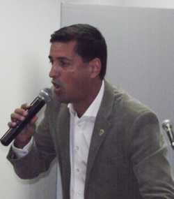 Agressão praticada pelo vereador Rodyson do Zé Milton em 2012 durante campanha eleitoral (PSDB) vem à tona (veja vídeo) rodyson alterado 2
